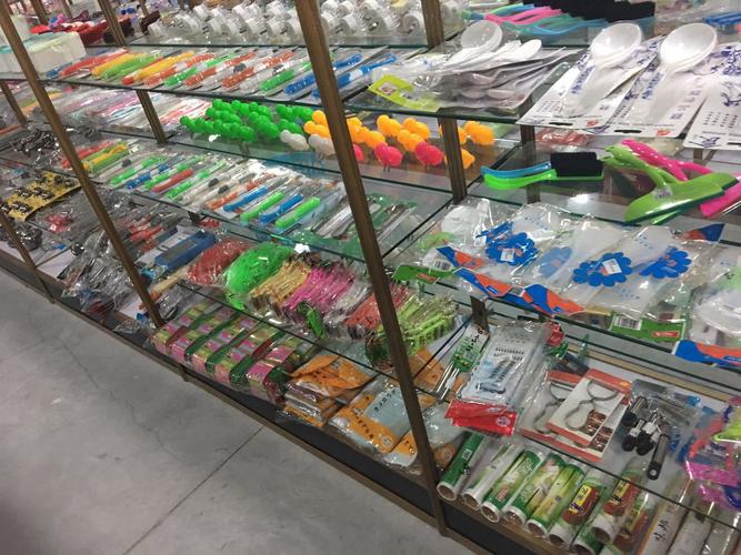 揭秘一元店商业模式 义乌小商品批发如何打造1元日用百货帝国