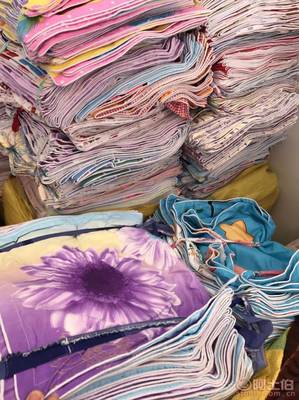 邦灿2017跑江湖地摊十元模式 精品外贸新疆棉枕套，10元2个赠送录音